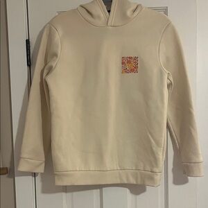 Amazon Cream Women's Hoodie with Floral Patch